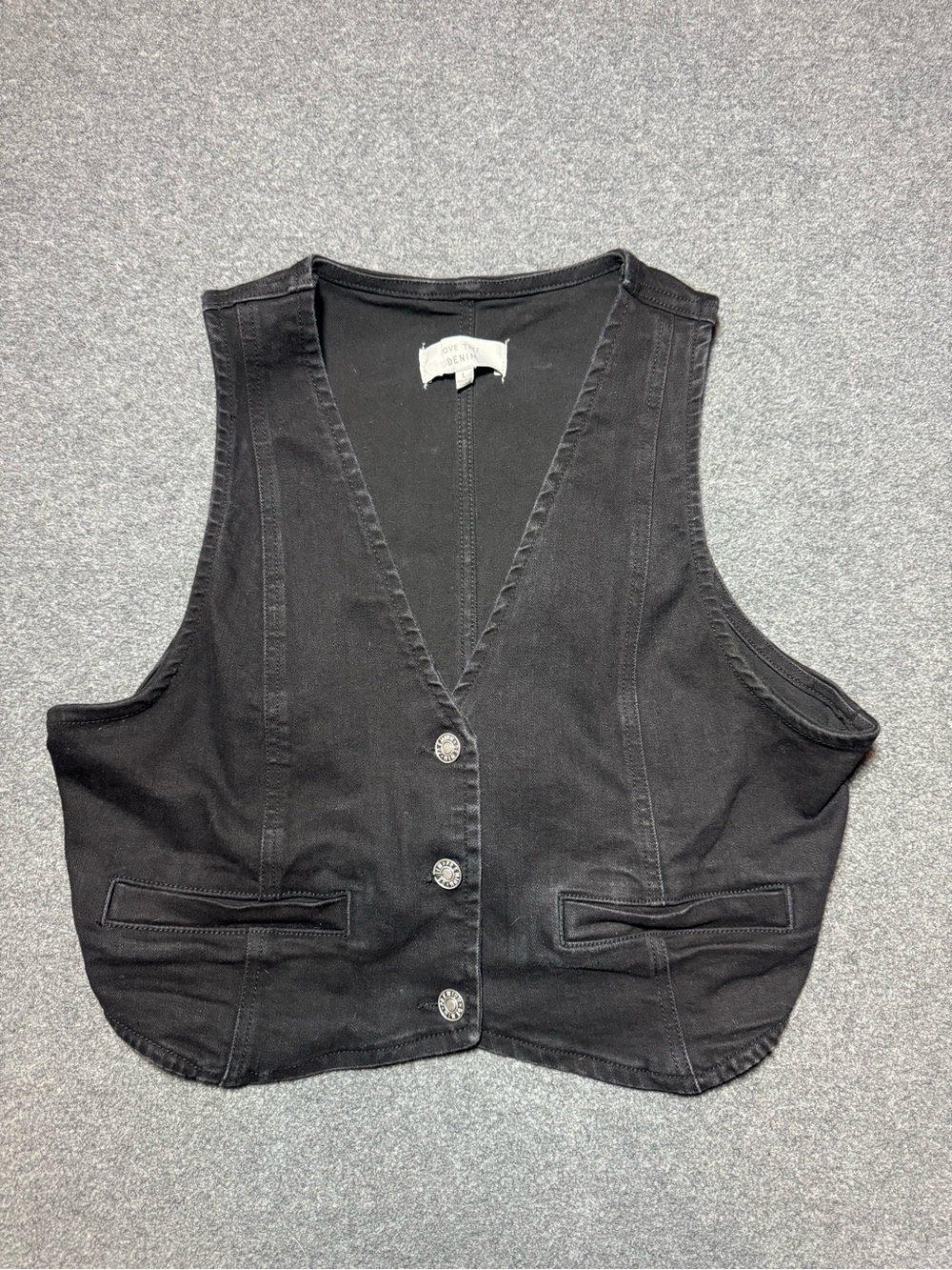 Love Tree Denim Black Button-Front High Low Cropped Vest – Women’s Size Large